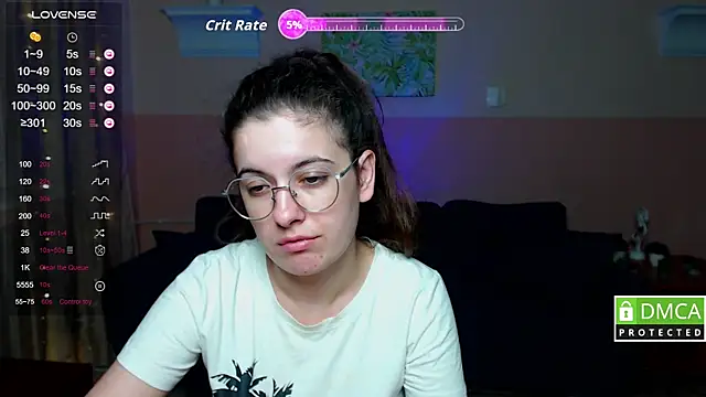 Aminabeatris online show from September 12, 2025, 11:32 am