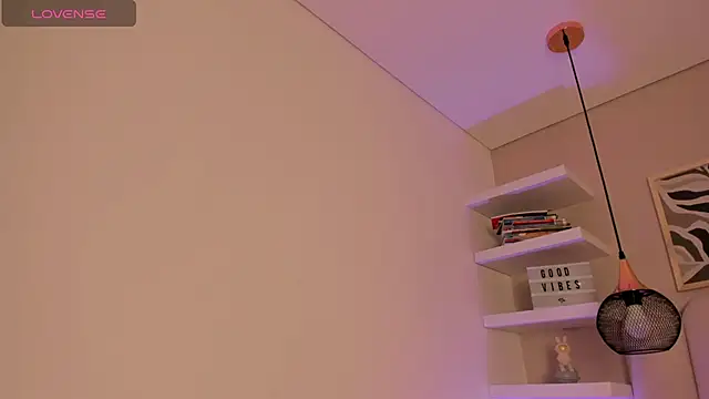 Snapshot of cute__cherry_ chatting on December 1, 2025, 8:21 pm cute cherry online show from December 1, 2025, 8:21 pm