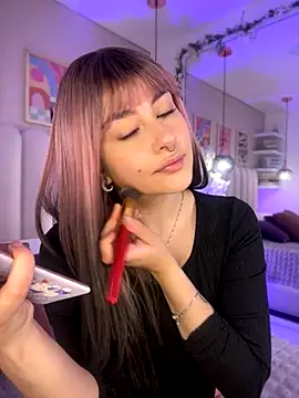 Snapshot of cute__cherry_ chatting on November 4, 2025, 8:56 pm cute cherry online show from November 4, 2025, 8:56 pm