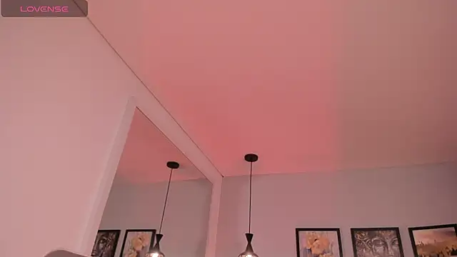 cute  cherry  online show from March 21, 2026, 7:18 pm