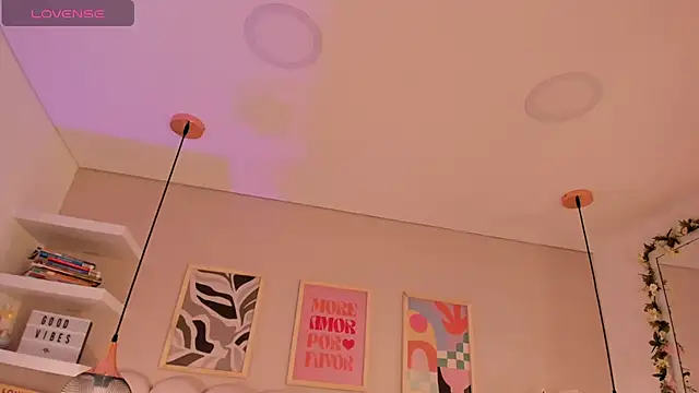 Snapshot of cute__cherry_ chatting on November 8, 2025, 7:28 pm cute cherry online show from November 8, 2025, 7:28 pm