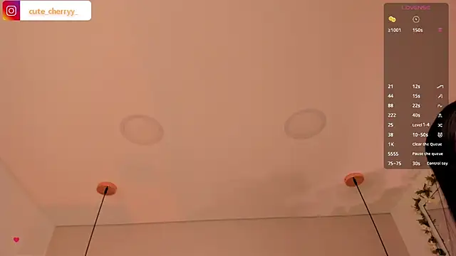 cute  cherry  online show from February 17, 2026, 8:17 pm