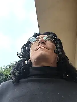 mal x online show from March 10, 2026, 11:36 am