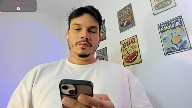 alejandro stark online show from February 3, 2026, 12:43 pm