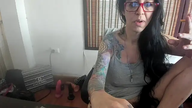 Snapshot of VenusX chatting on March 4, 2026, 4:53 am VenusX online show from March 4, 2026, 4:53 am