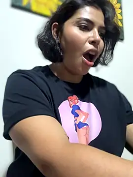 Snapshot of GigiiStone chatting on November 20, 2025, 10:52 pm GigiiStone online show from November 20, 2025, 10:52 pm