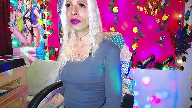 Snapshot of flaquita_corall chatting on December 3, 2025, 1:39 am flaquita corall online show from December 3, 2025, 1:39 am