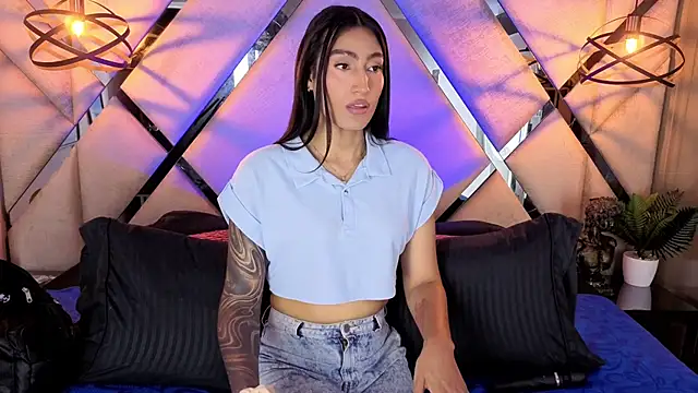 Taly Fox online show from February 28, 2026, 4:12 am