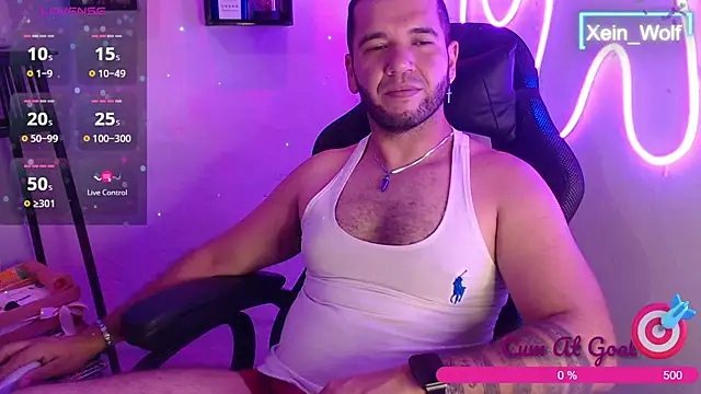 Snapshot of Xein_WoIf chatting on March 15, 2025, 3:07 am Xein WoIf online show from March 15, 2025, 3:07 am