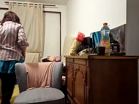 Snapshot of Samantha_Squirt@xh chatting on October 26, 2025, 12:00 am Samantha Squirtxh online show from October 26, 2025, 12:00 am