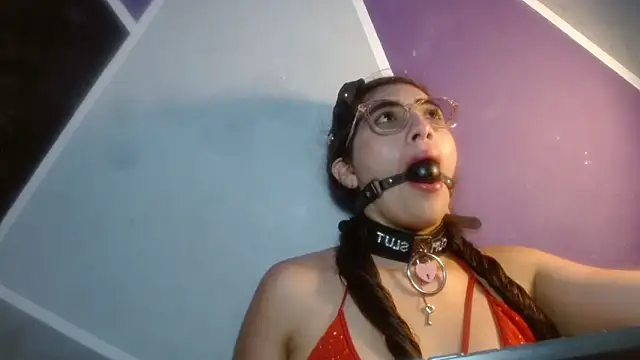 DaMikaela  online show from February 11, 2026, 6:41 pm