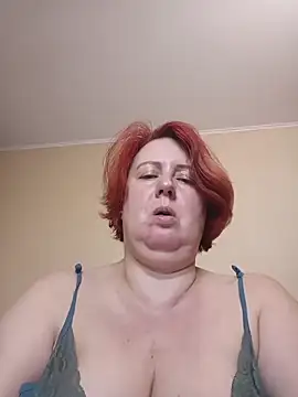 Snapshot of NikolRedMilf chatting on September 23, 2025, 12:39 am NikolRedMilf online show from September 23, 2025, 12:39 am