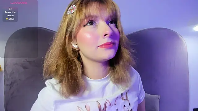 Ania jones online show from February 17, 2025, 8:27 pm