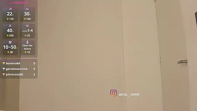 Ania jones online show from March 21, 2025, 11:12 pm