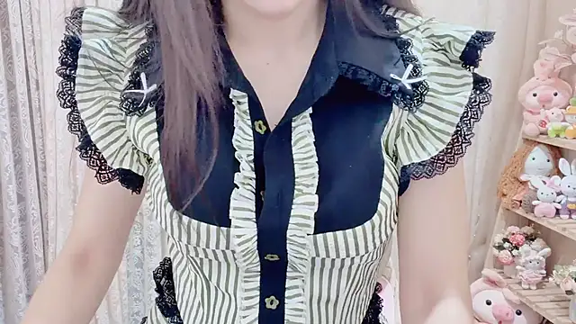 Rellababyy online show from April 19, 2026, 1:56 pm