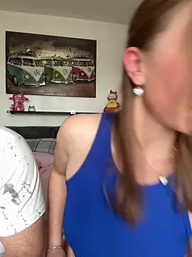 BunnyDiamond1 online show from April 19, 2026, 1:01 pm