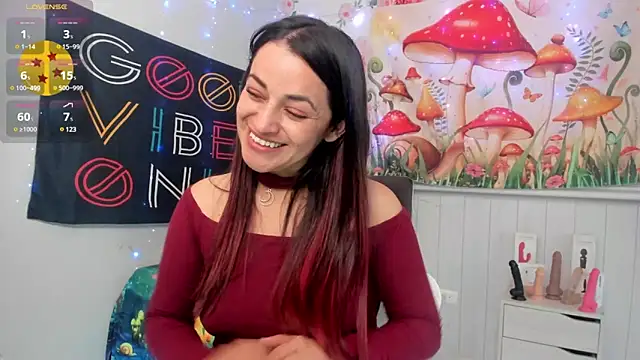 LovelyAzucena online show from March 11, 2025, 5:57 pm