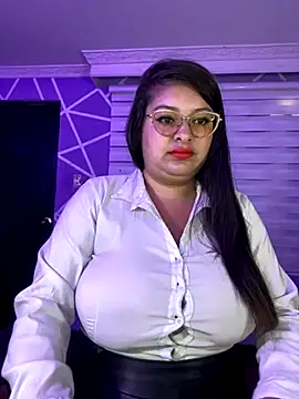 MiiaaJoness online show from October 29, 2025, 3:00 pm