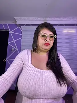 MiiaaJoness online show from February 6, 2026, 5:31 pm