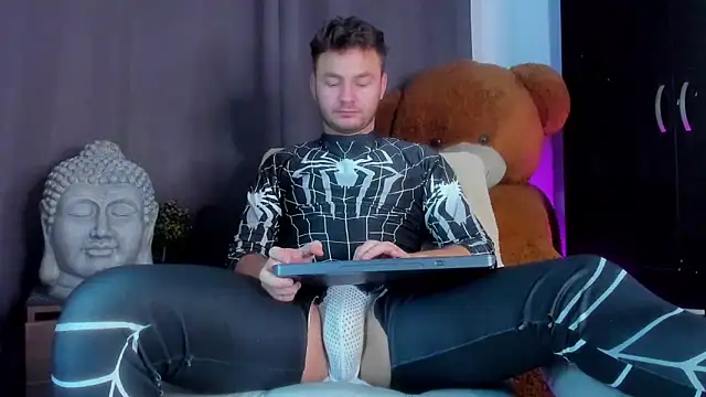 JacoLive online show from October 7, 2025, 10:00 pm