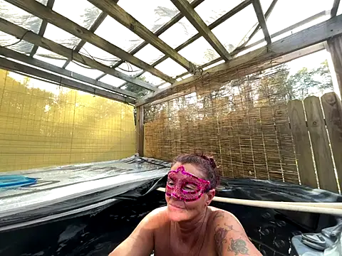 Snapshot of prainxxx22 chatting on November 9, 2025, 7:29 pm prainxxx22 online show from November 9, 2025, 7:29 pm