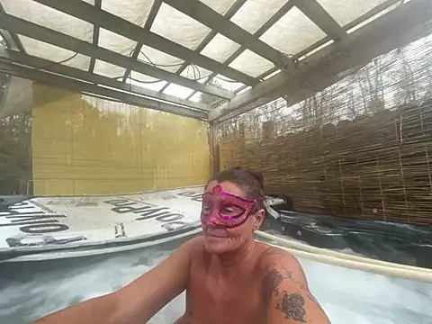 Snapshot of prainxxx22 chatting on December 4, 2025, 7:13 pm prainxxx22 online show from December 4, 2025, 7:13 pm