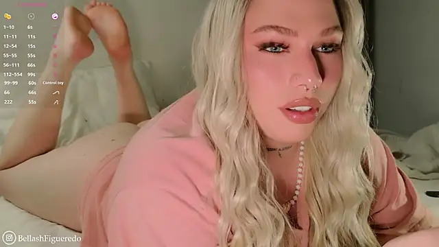 Snapshot of IsabellaFigueredo__ chatting on August 2, 2026, 4:11 am IsabellaFigueredo online show from August 2, 2026, 4:11 am