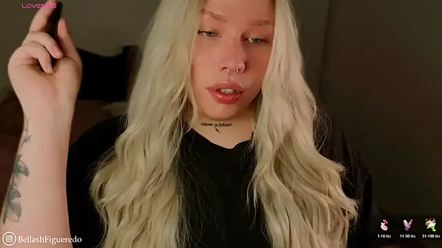 Snapshot of IsabellaFigueredo__ chatting on March 27, 2026, 10:27 am IsabellaFigueredo online show from March 27, 2026, 10:27 am