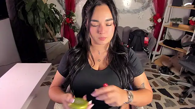 CelesteBrucee online show from June 3, 2026, 4:24 am