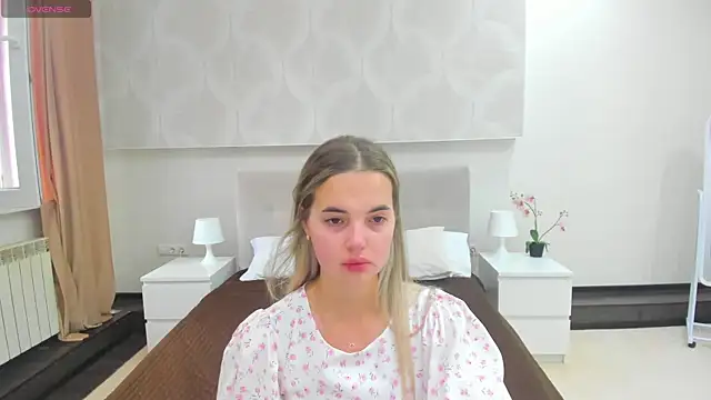 Donna Evans online show from July 6, 2026, 11:51 pm