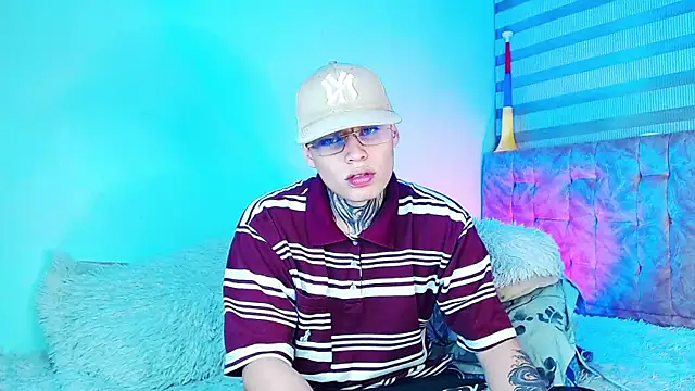 Snapshot of _justinmoon2 chatting on July 3, 2026, 5:14 am justinmoon2 online show from July 3, 2026, 5:14 am