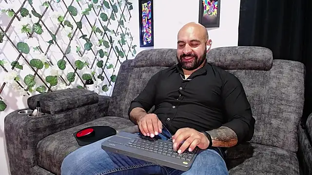 JD-69 online show from February 21, 2025, 1:22 am