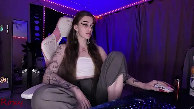 wet dream  online show from January 5, 2026, 5:38 pm