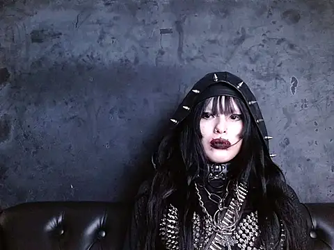 Snapshot of XXIOUX chatting on October 3, 2025, 1:45 pm XXIOUX online show from October 3, 2025, 1:45 pm