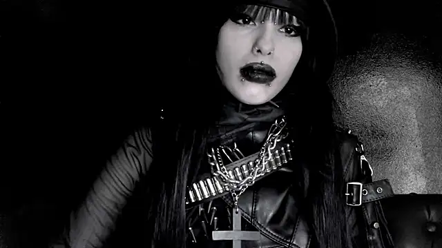 XXIOUX online show from April 14, 2026, 1:49 pm