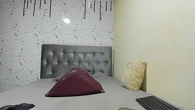 Snapshot of kelleysinedd chatting on September 28, 2025, 2:46 pm kelleysinedd online show from September 28, 2025, 2:46 pm