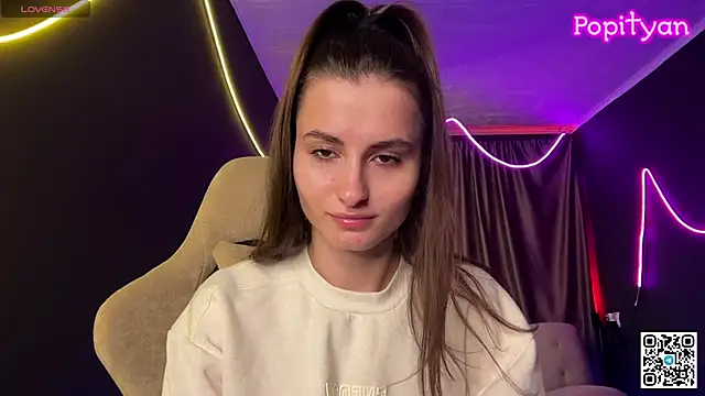 popityan1 online show from October 4, 2025, 5:09 am