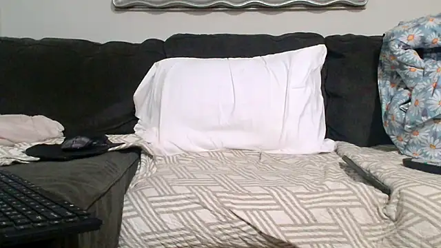 Snapshot of Badcuzwefun187 chatting on April 30, 2026, 5:53 pm Badcuzwefun187 online show from April 30, 2026, 5:53 pm