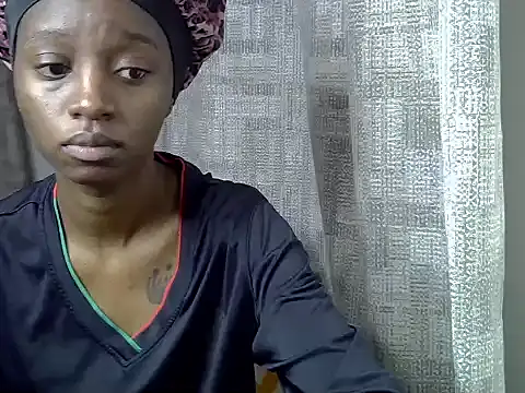 Snapshot of Enkarxx chatting on September 12, 2025, 4:29 pm Enkarxx online show from September 12, 2025, 4:29 pm