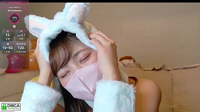 SUZU  online show from November 29, 2025, 12:16 pm