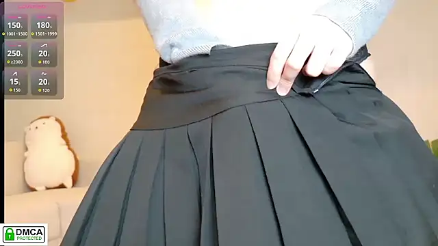 SUZU  online show from January 11, 2026, 1:07 pm