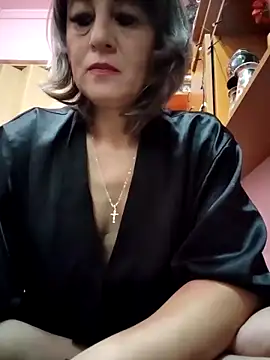 naughtymilfT online show from November 20, 2025, 7:53 am