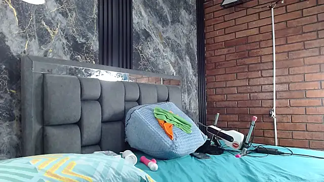 Couple Gold69 online show from April 11, 2026, 9:02 am