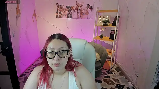 Snapshot of NiickyJones chatting on November 7, 2025, 8:46 pm NiickyJones online show from November 7, 2025, 8:46 pm