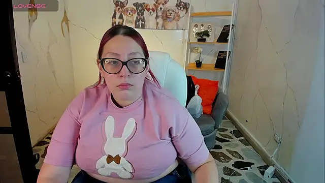 Snapshot of NiickyJones chatting on November 22, 2025, 10:08 pm NiickyJones online show from November 22, 2025, 10:08 pm