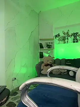 Snapshot of NiickyJones chatting on December 1, 2025, 11:27 pm NiickyJones online show from December 1, 2025, 11:27 pm