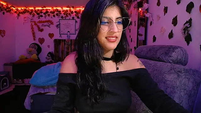 Snapshot of azahar__ziiz chatting on March 7, 2025, 1:31 am azahar  ziiz online show from March 7, 2025, 1:31 am