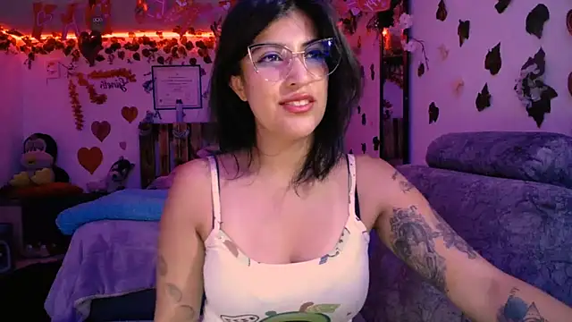Snapshot of azahar__ziiz chatting on February 11, 2025, 11:09 am azahar  ziiz online show from February 11, 2025, 11:09 am