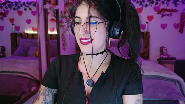 azahar  ziiz online show from March 23, 2026, 5:57 pm