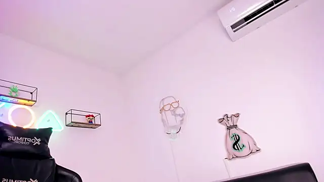 eileen tanihara online show from March 22, 2025, 3:30 am